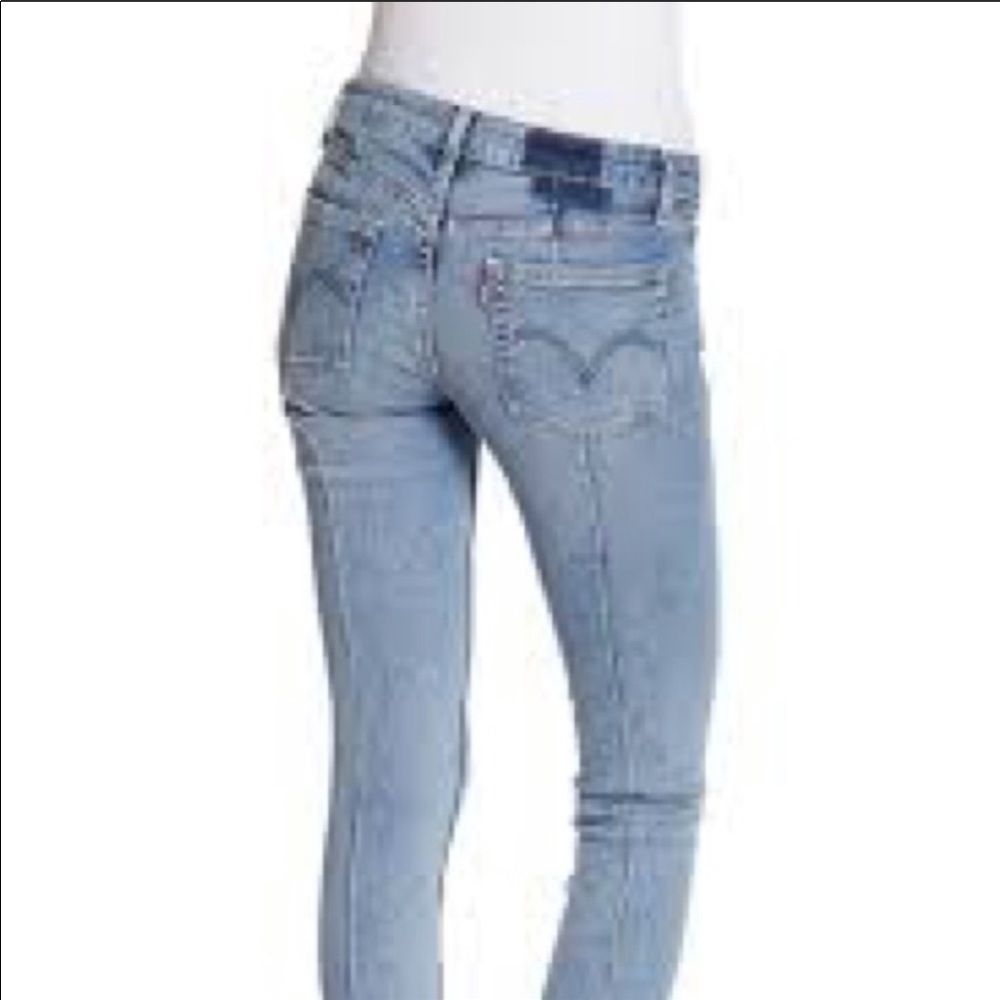 NWT Levi’s: 30x30 Light Blue Altered Skinny Jeans - Picture 5 of 8